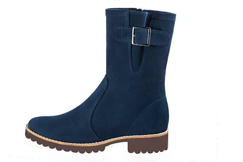 Navy blue women's ankle boots with buckles on the sides. Round toe. Flat rubber soles. Profile view - Florence KOOIJMAN